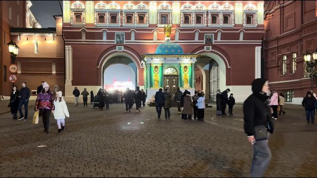 Какая Москва перед Новым годом волшебная прогулка по праздничной столице✨🎄 смотреть онлайн