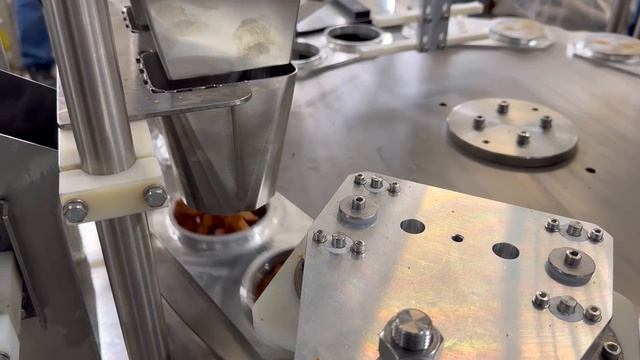 фасовка сухарей смотреть онлайн