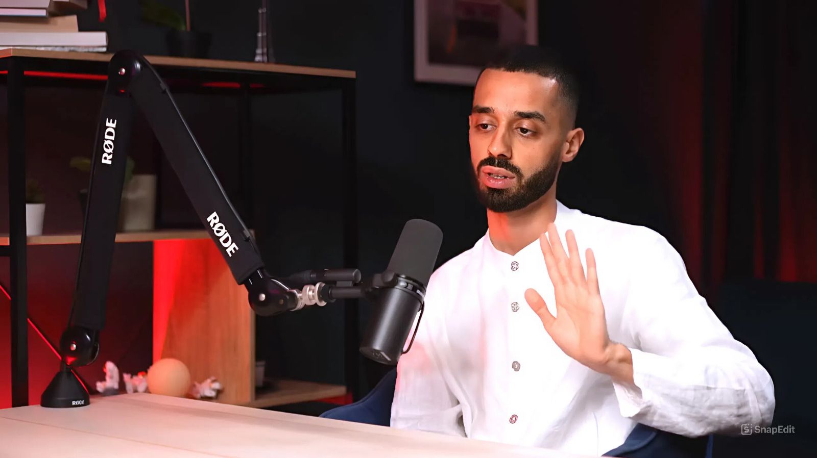 Как ВЫЙТИ в НАСТОЯЩИЙ МОМЕНТ и укрепиться в нём. Практика ОСОЗНАННОСТИ с Анар Дримс смотреть онлайн