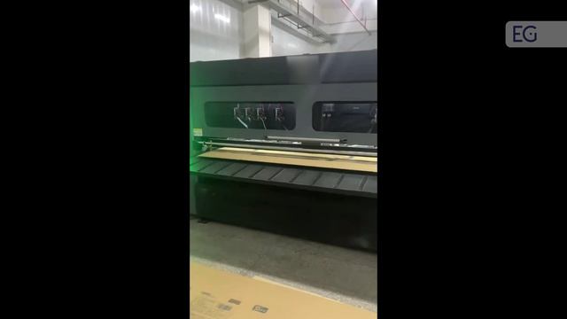 Однопроходный цифровой принтер для печати на картоне серия EDS смотреть онлайн