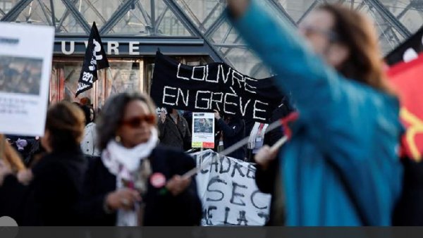 Reuters сообщило о намерении сотрудников Лувра продолжить забастовку