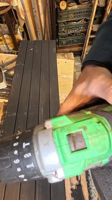 Как просверлить отверстие в профильной трубе ? смотреть онлайн