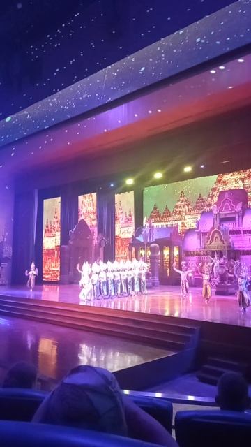 Тайская версия Рамаяны — в танце Танец богов в джунглях Таиланда: что скрывает шоу в Nong Nooch? смотреть онлайн