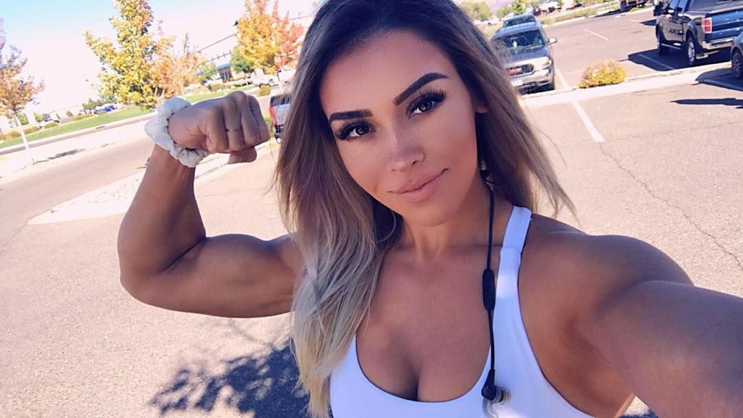 СПОРТ МОТИВАЦИЯ 🔥Bodybuilding Motivation 🔥CASSANDRA MARTIN FEMALE FITNESS MOTIVATION смотреть онлайн