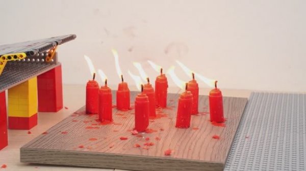 LEGO Jumping Car: Переживут ли машинки LEGO огненный прыжок?