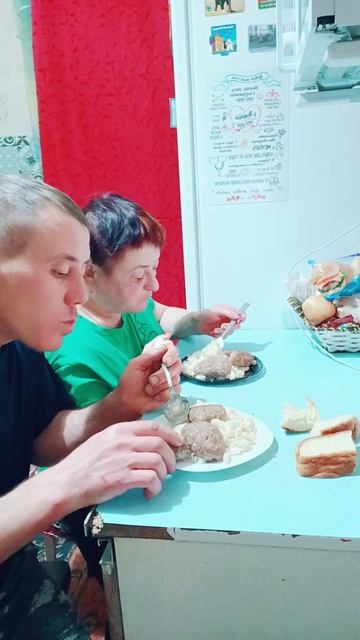 главное три котлеты смотреть онлайн