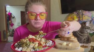 МУКБАНГ КУРА РИСИК ОПЯТЬ НАБАЗАРИЛА ДИЧИ