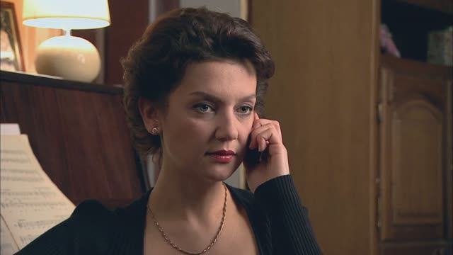 ТАКАЯ ОБЫЧНАЯ ЖИЗНЬ - 38 серия смотреть онлайн