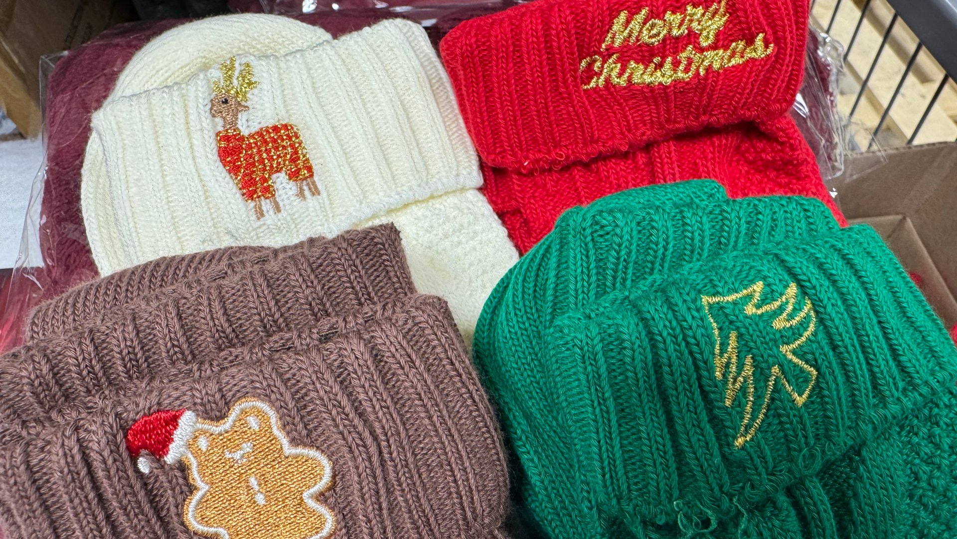 ЧИЖИК | НОВЫЙ ЗАВОЗ от 17.12.2025 | ОТЛИЧНЫЕ ТОВАРЫ смотреть онлайн