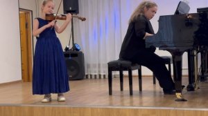 О. Ридинг. Концертино ре-мажор 2, 3 части. Богданова Есения, 7 лет