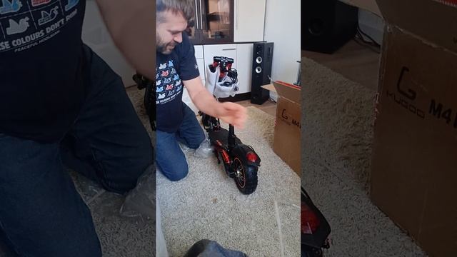 KUGOO M4 PRO MAX - долгожданная распаковка! смотреть онлайн