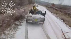 Северяне загнали дрон точно в кузов движущегося пикапа ВСУ