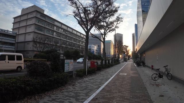 🌆 Токио 2025: прогулка от Гинзы до Харуми – от шика к морю! ✨ смотреть онлайн