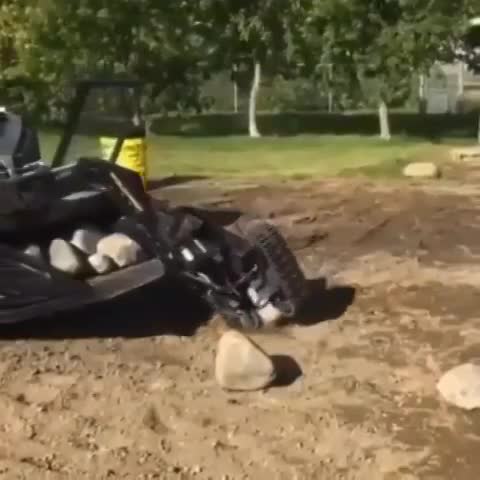 С такой техникой приятно работать. смотреть онлайн