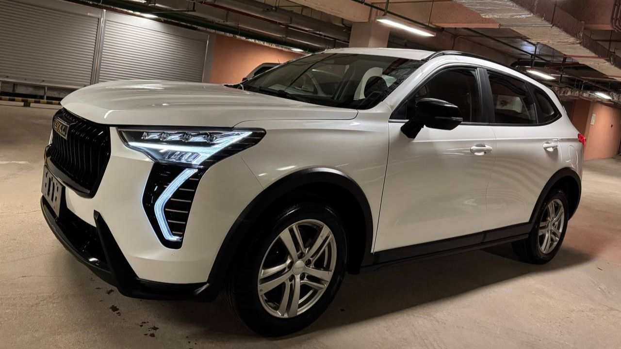 Haval Jolion; 1.5 AT; 2024; Белый смотреть онлайн