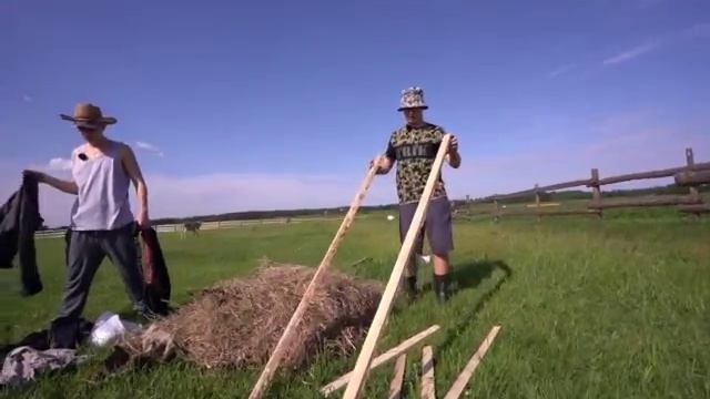 А4 - 24 Часа в ДЕРЕВНЕ Челлендж ! смотреть онлайн