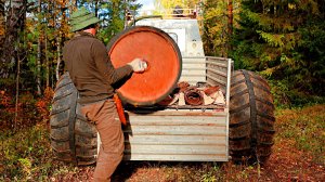 ВЫЧИСЛИЛ КРЫСУ В ТАЙГЕ! ЖУТКАЯ СМЕРТЕЛЬНАЯ ЯМА! ЗАБРОШЕННАЯ ПОЖАРНАЯ ЧАСТЬ.
