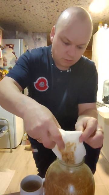 С добрым утром 🥰 Начинаю пробовать квас из овса🐴 #квасизовса #изовса #напитоковсяный #квасовсяны смотреть онлайн