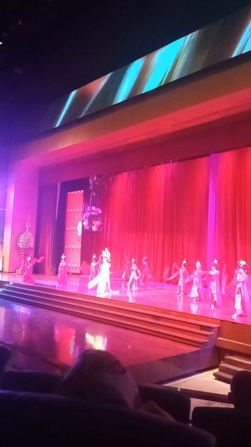 Настоящий Тайланд — в этом танце Танец богов в джунглях Таиланда: что скрывает шоу в Nong Nooch? смотреть онлайн