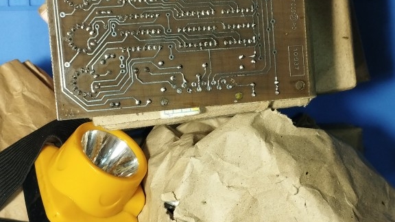 Старенькие радиодетали в подарок. смотреть онлайн