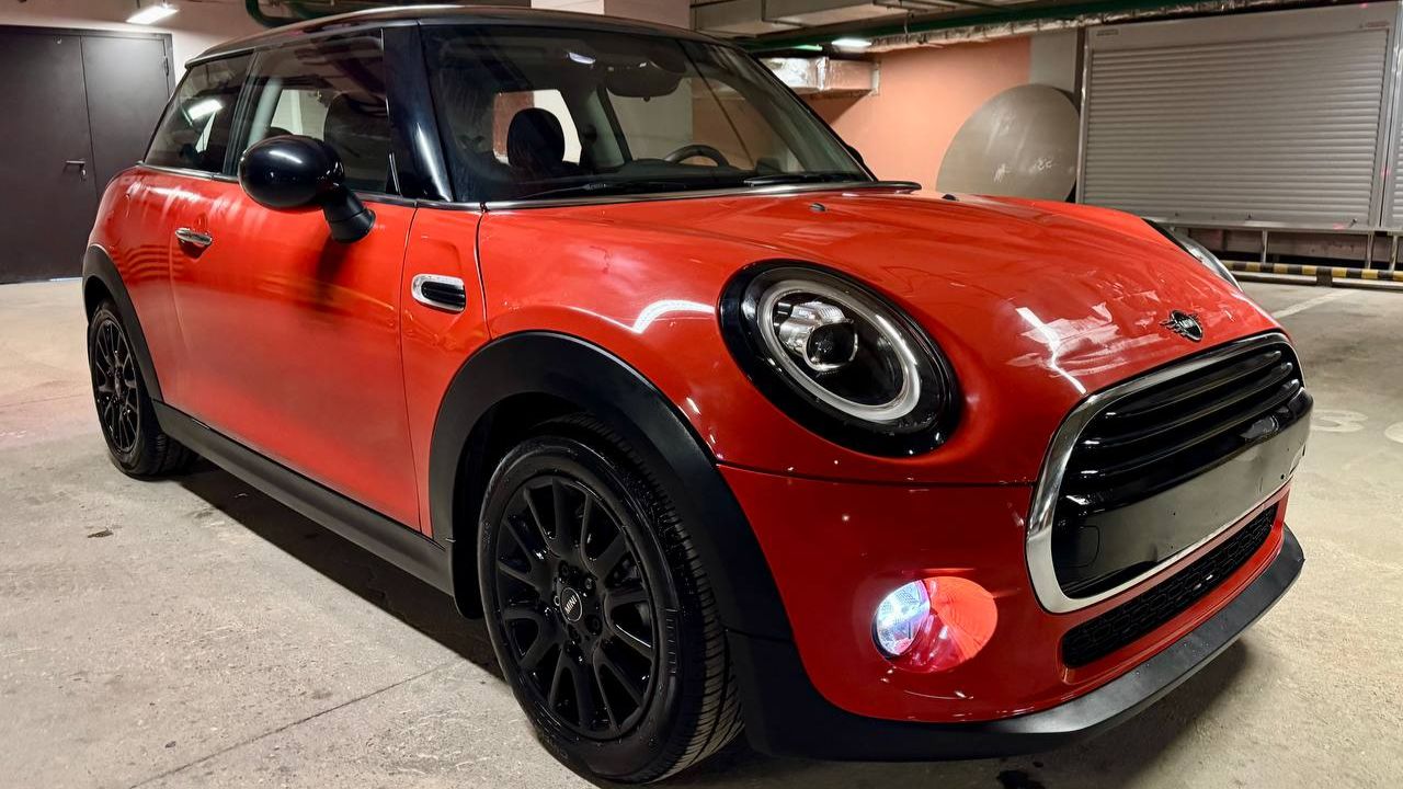 Mini Hatch F56; 1,5 AT; 2018; Оранжевый смотреть онлайн