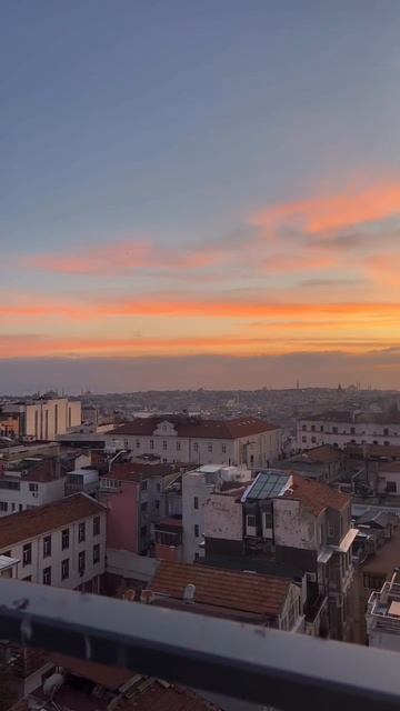 Делюсь красотой | Ссылка на полезный ТГК в шапке профиля смотреть онлайн