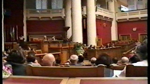 10 съезд РГО. В Котляков, академик РАН, командующий ВМБ ЛЕНВО, от Гос.думы. Таврический дворец 1995