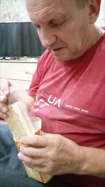 Сотовый мёд в мини рамке!