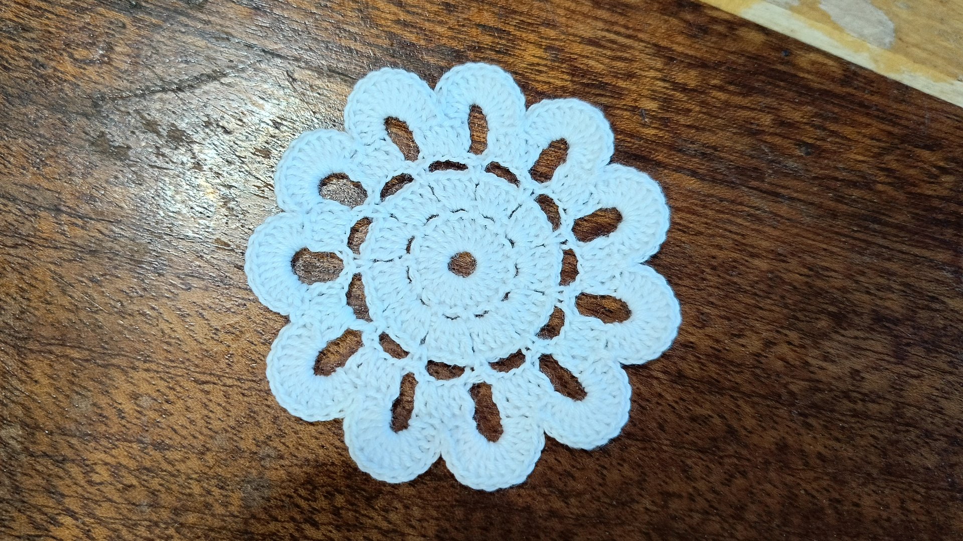 Цветок крючком для Ирландского кружева,мастер-класс для начинающих и не только