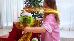 Веселая пицца-вечеринка: Розовые и черные угощения с яркими начинками!