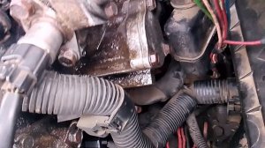 датчика давления топлива порвалась прокладка Mitsubishi