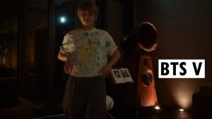 Тэхён показал новую сторону себя в танце, и это совсем другое ощущение.