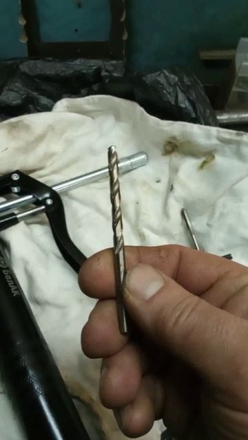 Заклинили петли ворот смотреть онлайн