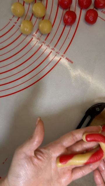 Новогодние печеньки