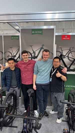 ⚡️Команда Carbonara Bike 👍Официальный представитель брендов SEKA, JAVA и Twitter в России🫡