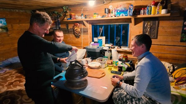 ЖИВËМ В ЛЕСНОМ ДОМЕ \ ЛËХА МОЛДОВАН В ГОСТЯХ \ ЧТО ЖЕ СВИСТИТ В АФГАНСКОМ КАЗАНЕ