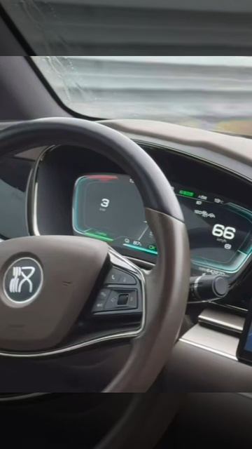 Реальный пробег без ремонта BYD Han такси. Только не показываете это ТойотаВодам, а то могут до апте смотреть онлайн