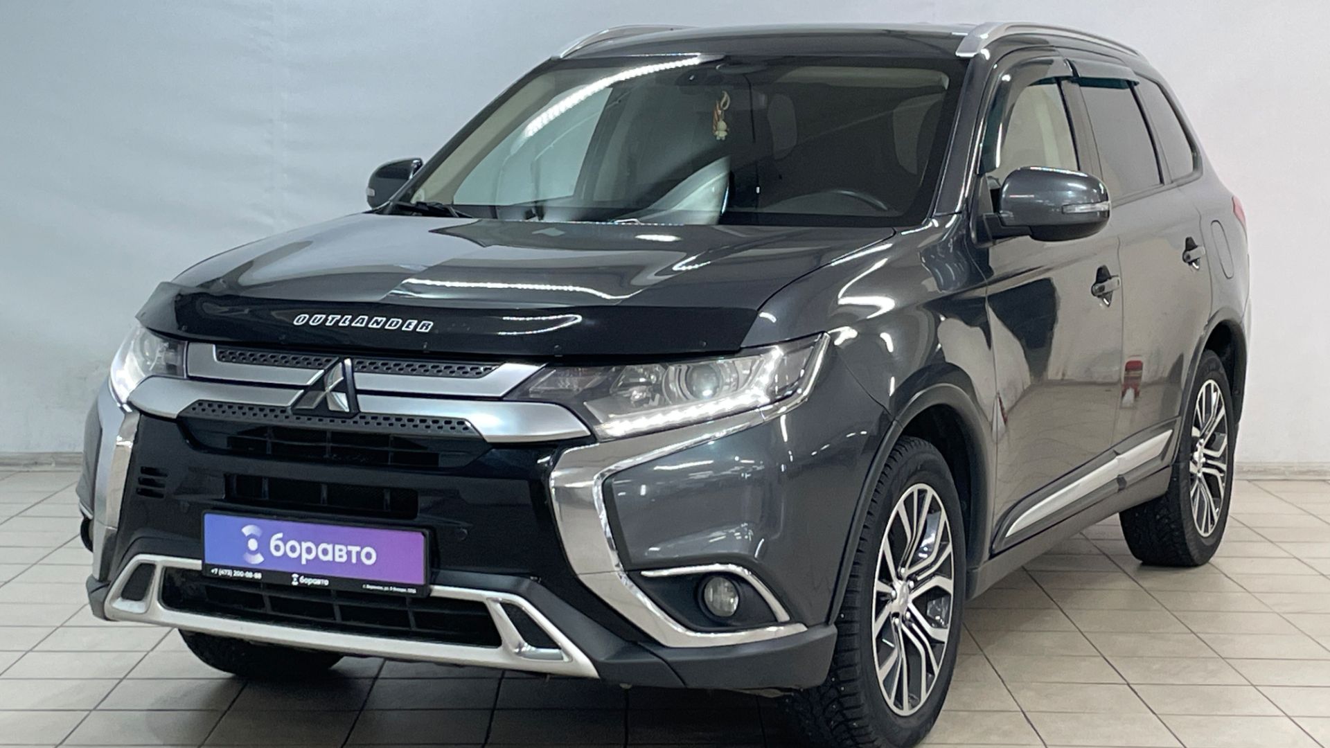 MITSUBISHI OUTLANDER смотреть онлайн
