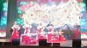 КОНЦЕРТ «РУССКАЯ ДУША». "ПОПУРРИ НА ТЕМУ ПЕСЕН О РОССИИ". АНТ "ЛЕБЁДУШКИ".