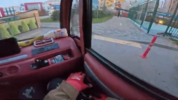 📹 Как я зарабатываю лазая по мусоркам.