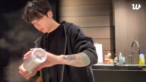 Weverse JK live 2025.11. 24