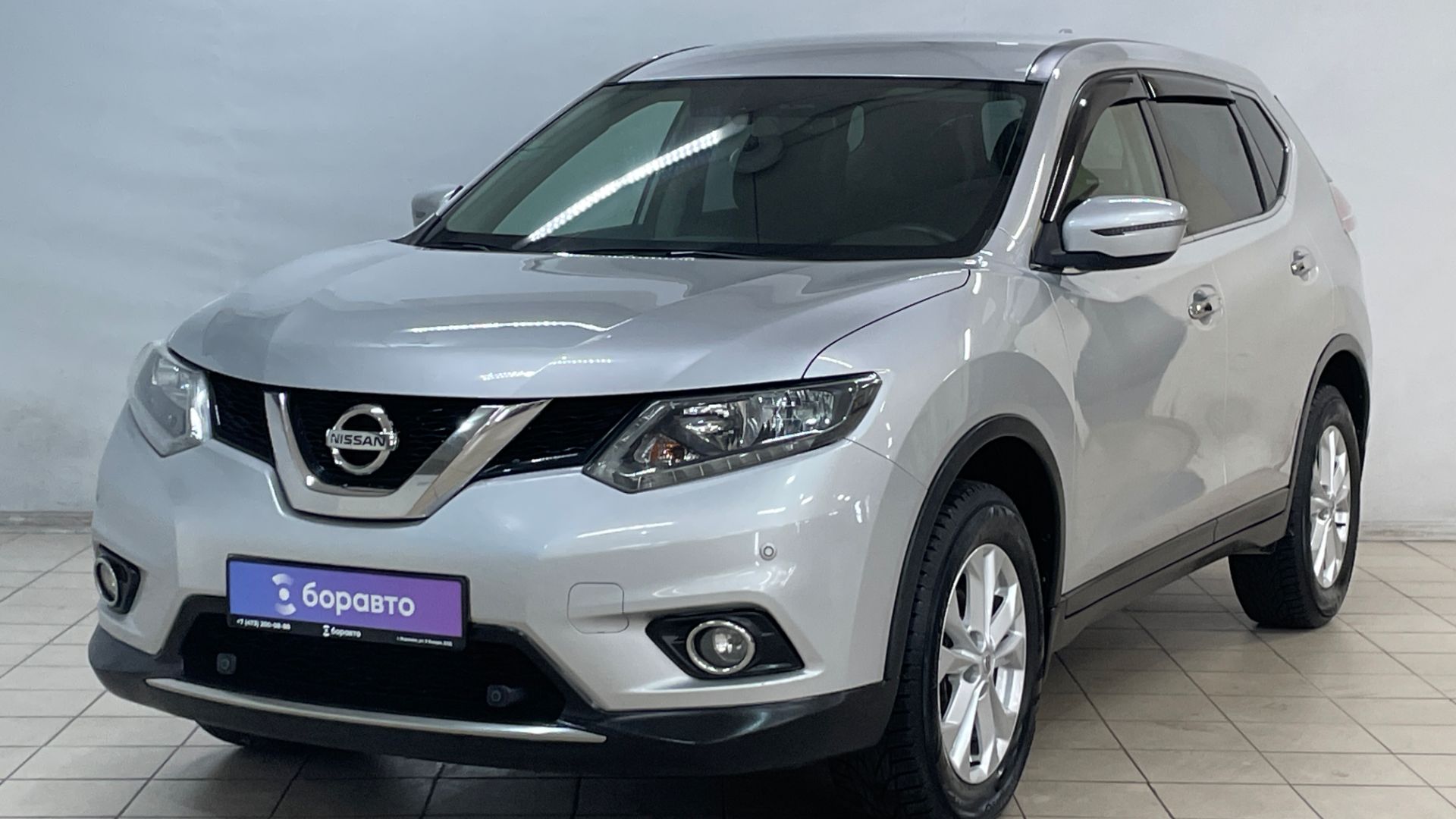 NISSAN X-TRAIL смотреть онлайн