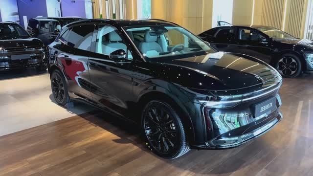 Zeekr 7X 2026 - Интерьер и Экстерьер смотреть онлайн