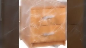 эдит с тумбочкой