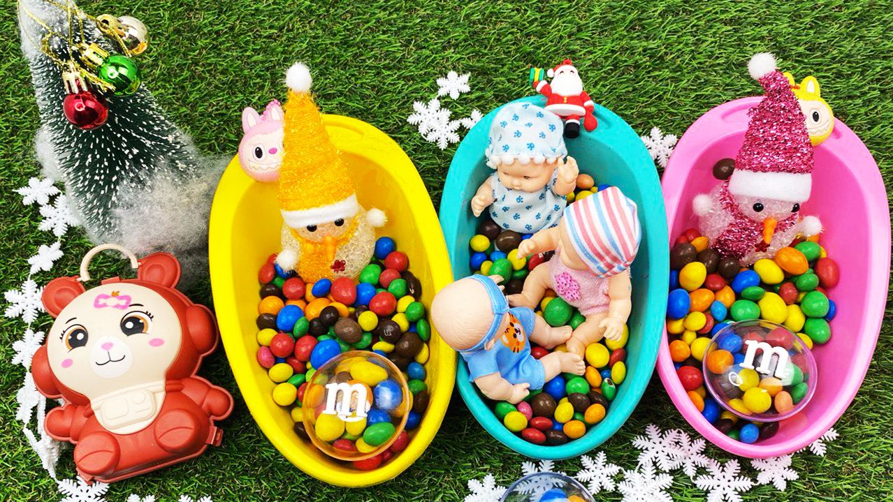 Мультики для девочек. Куколки и конфетки в ярких разноцветных ванночках. Мультики для детей смотреть онлайн