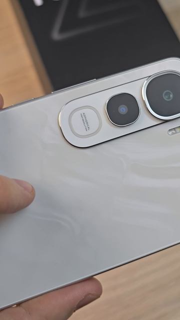 ПОДСВЕТКА НА IQOO Z10 LITE смотреть онлайн