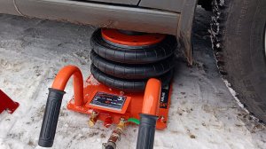 Крутецкий пневмодомкрат Airline ABJF03