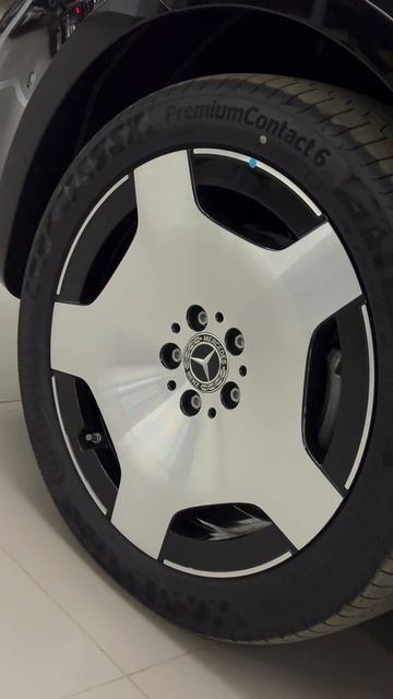 В наличии абсолютно новый Mercedes V-class Long смотреть онлайн