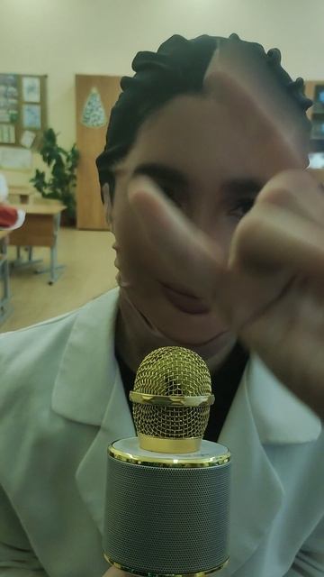 ❗У нас в классе Ева Бузова ( не путать с Ольгой Бузовой) ❗