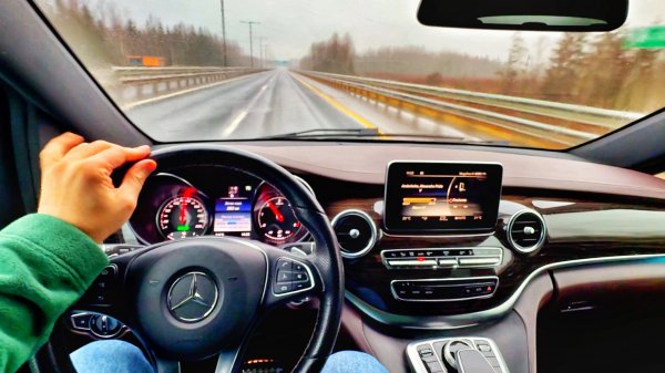 Самая БОЛЬШАЯ БОЛЬ самого лучшего семейного автобуса. Mercedes V-class